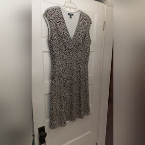 Chaps Size L cap sleeve, cross front dress